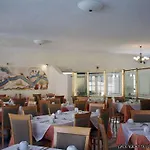 Aegean Plaza 4* Kamari (Santorini)