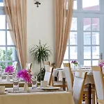 Aegean Plaza 4* Kamari (Santorini)