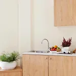 Aegean Plaza 4*