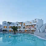 Aegean Plaza Hotell 4*