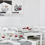 Aegean Plaza Hotell 4*