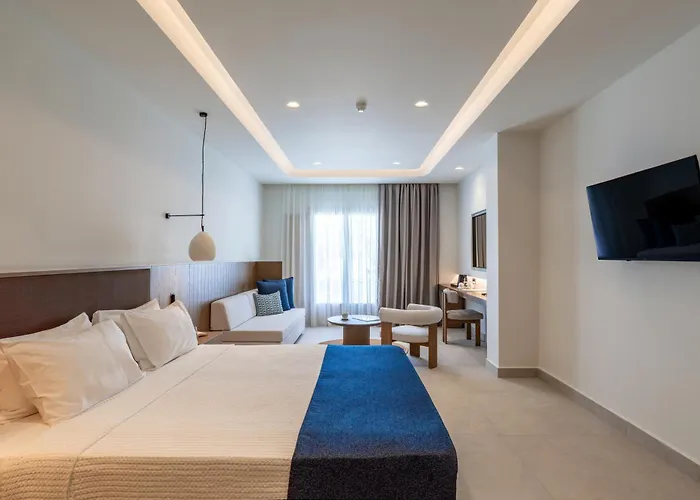 Aegean Plaza Kamári