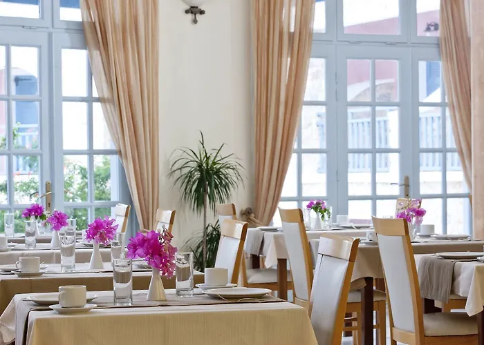 Aegean Plaza 4* Kamári