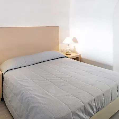 Hotel Aegean Plaza Kamari (Santorini)