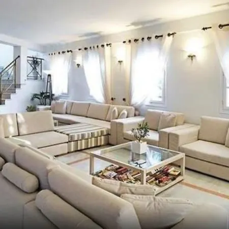 Hotel Aegean Plaza 4*