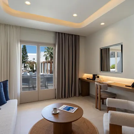 Hotel Aegean Plaza Kamári