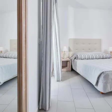 Aegean Plaza Hotel Kamári