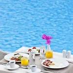 Aegean Plaza 4*