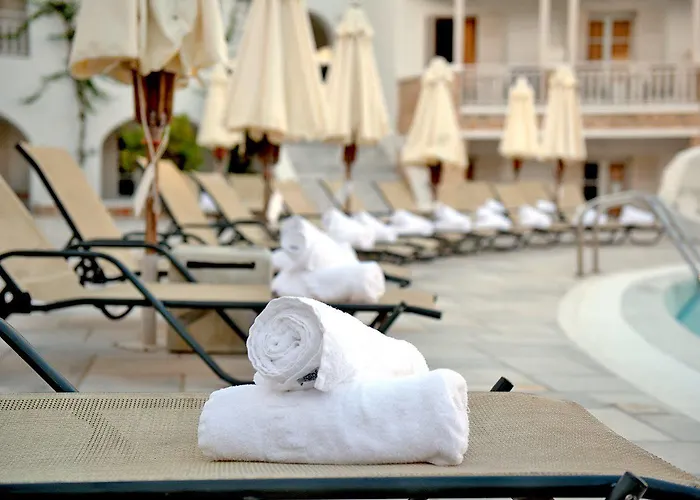 Aegean Plaza 4* Камари