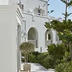 Aegean Plaza Hotel 4*