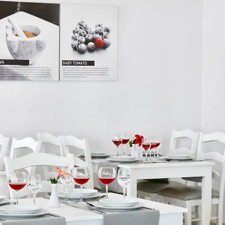 Aegean Plaza Камари