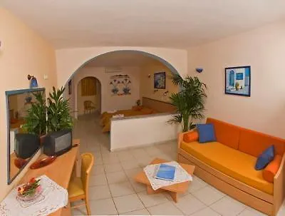 Aegean Plaza 4* Камари